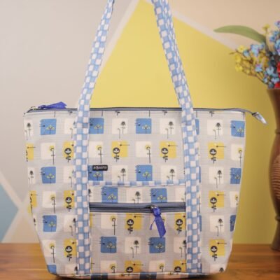 Baggito Grey Textured Floral Tote