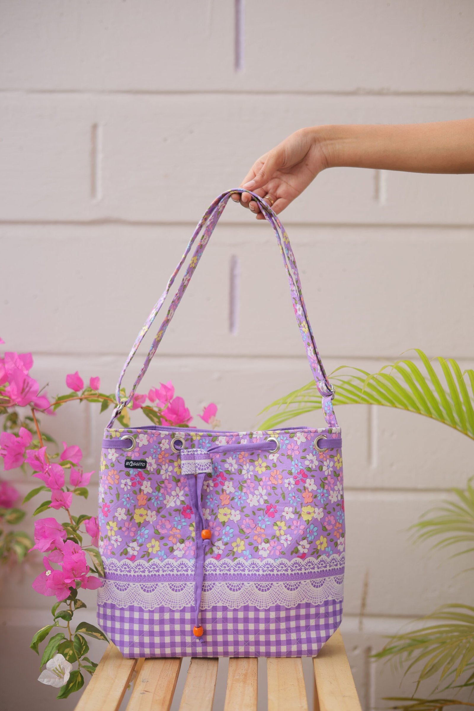 Baggito Eden Bucket Bag