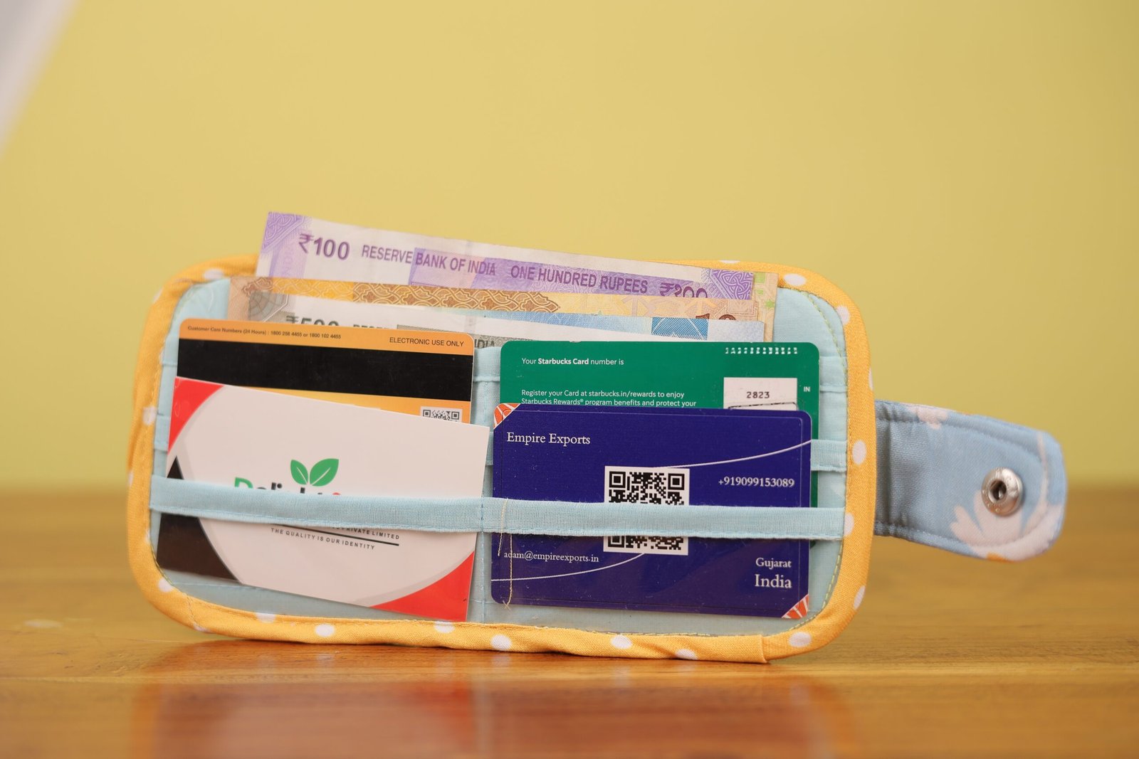 Baggito Blue Daisy Floral Print Mini Wallet with Yellow Polka Dot Trim